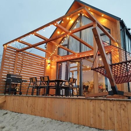 Domino - Domek Nad Jeziorem Bieniowice エクステリア 写真
