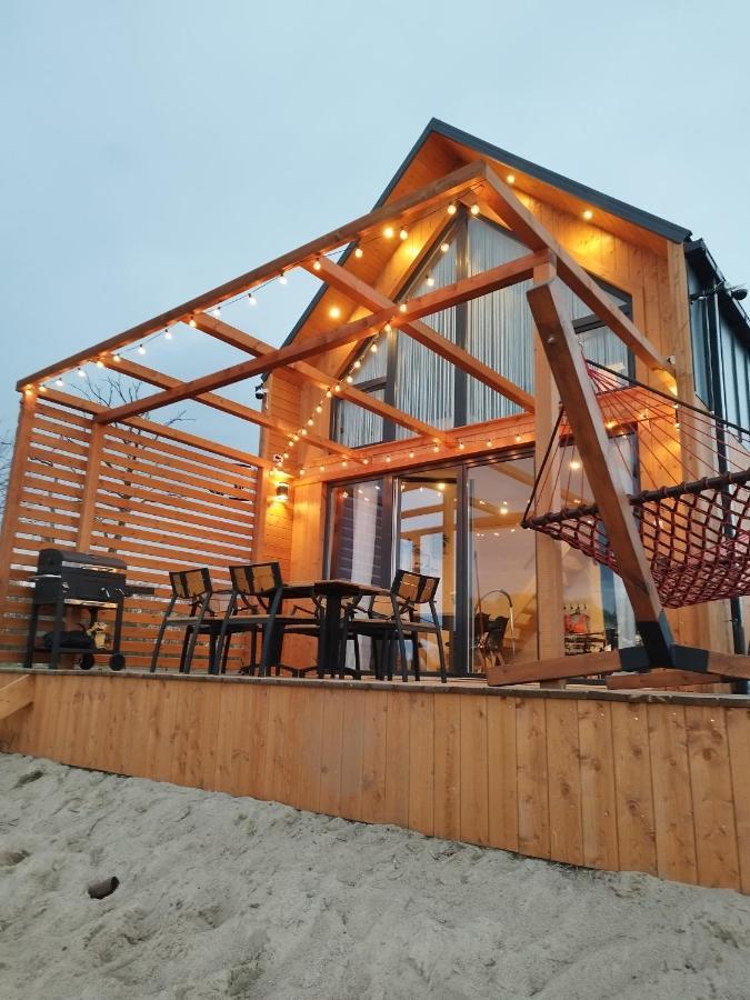 Domino - Domek Nad Jeziorem Bieniowice エクステリア 写真